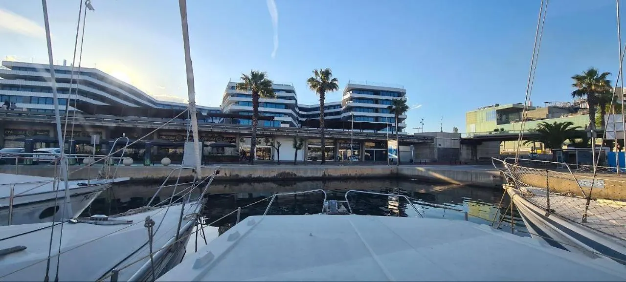 Cosy Boat Flat At Barcelona Beach 0*,  Espagne